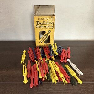 Vintage Bulldog Clothes Laundry Pins Hard Plastic 49 Pcs 1950s Assorted Colors